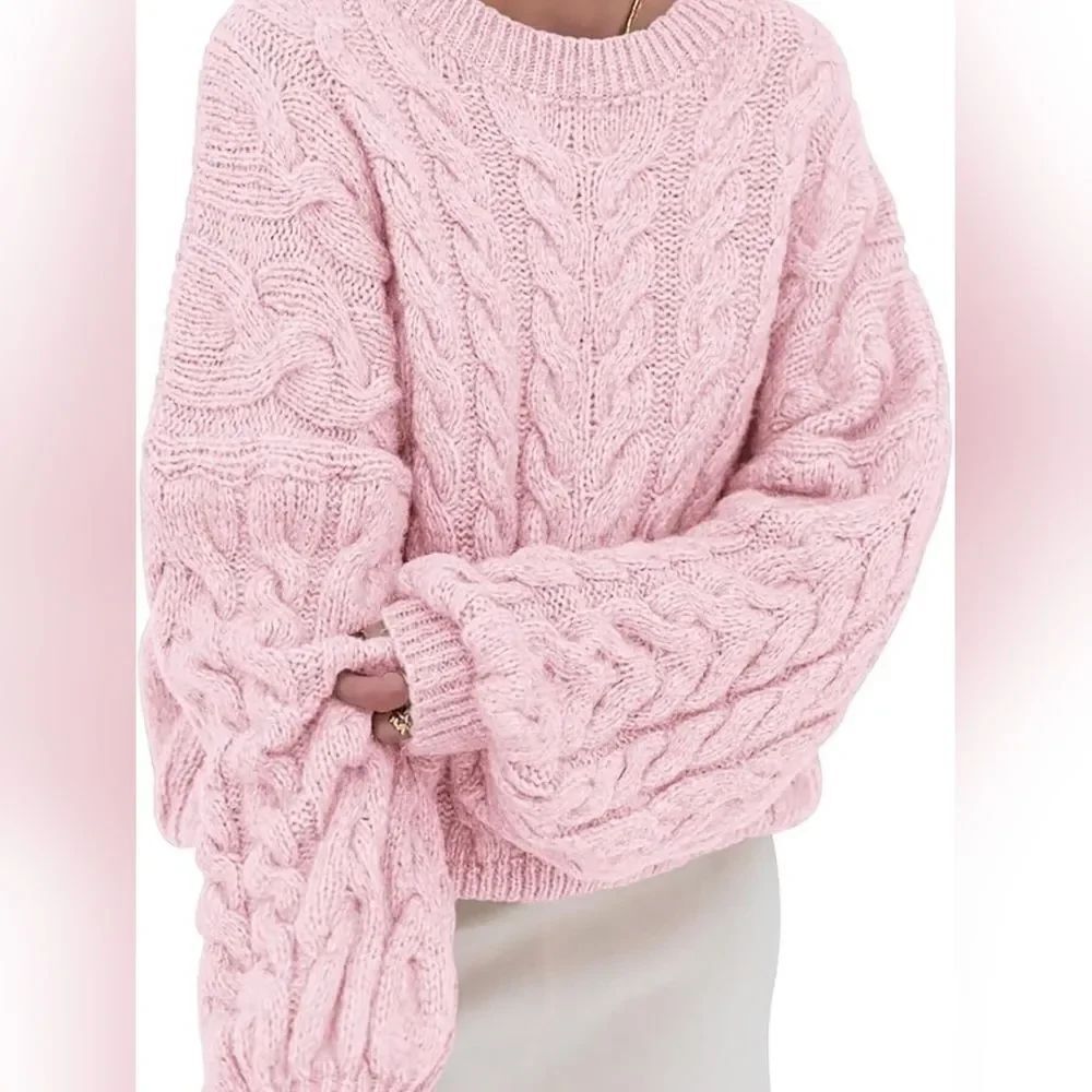 Cable Chunky Knit Long Sleeve Sweater Cream